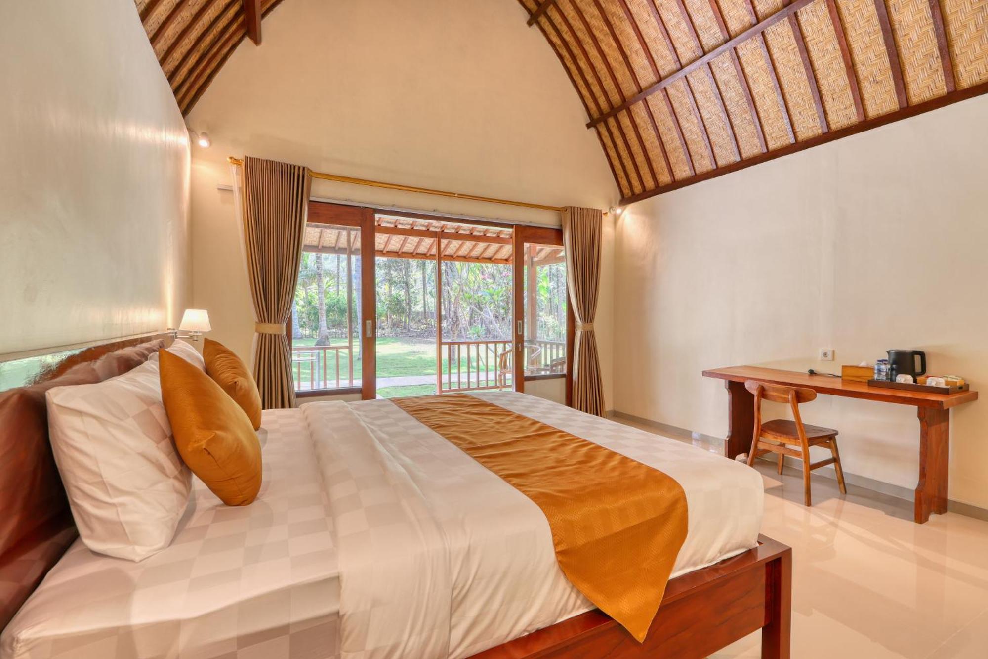 Puri Yalus Bungalow Toyapakeh Habitación foto